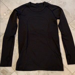 Lululemon swiftly tech long sleeve